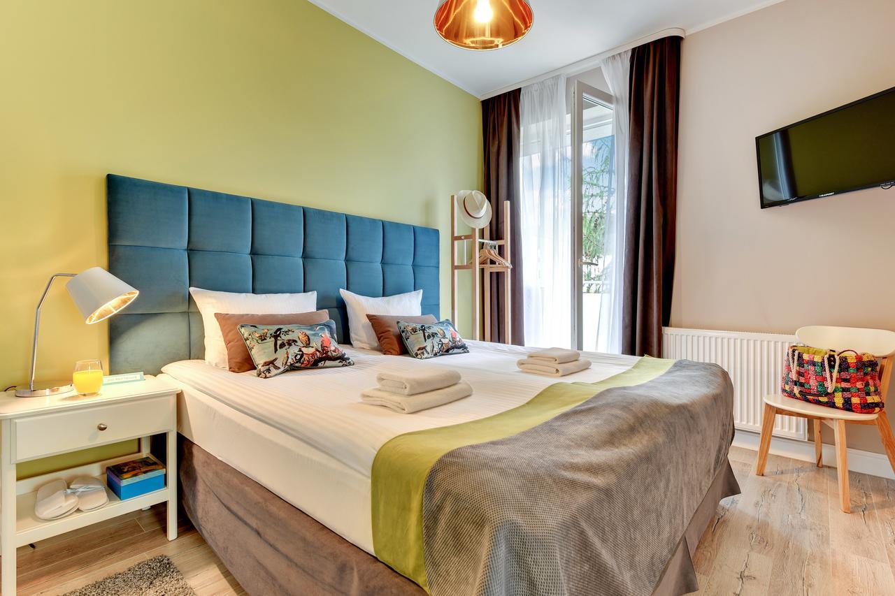 730 Art House Aparthotel Sopot Rum bild